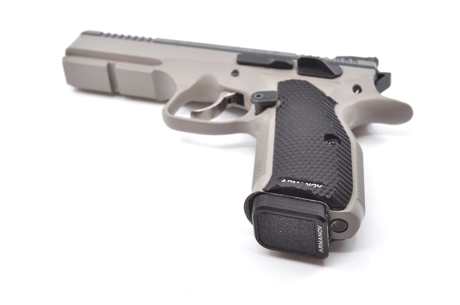 Armanov CZ Shadow 3D Spider Grip - čierne 2
