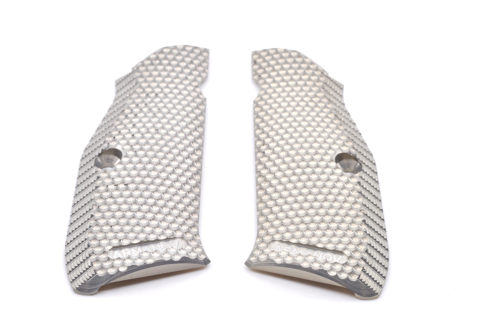 Armanov CZ Shadow 3D Spider Grip - strieborné