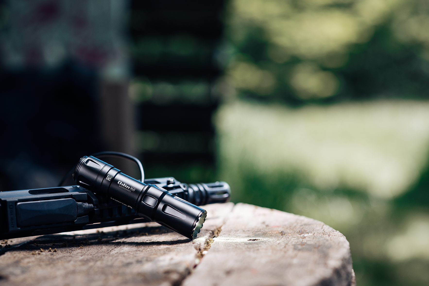 Olight Odin mini black - 1250 lm 6