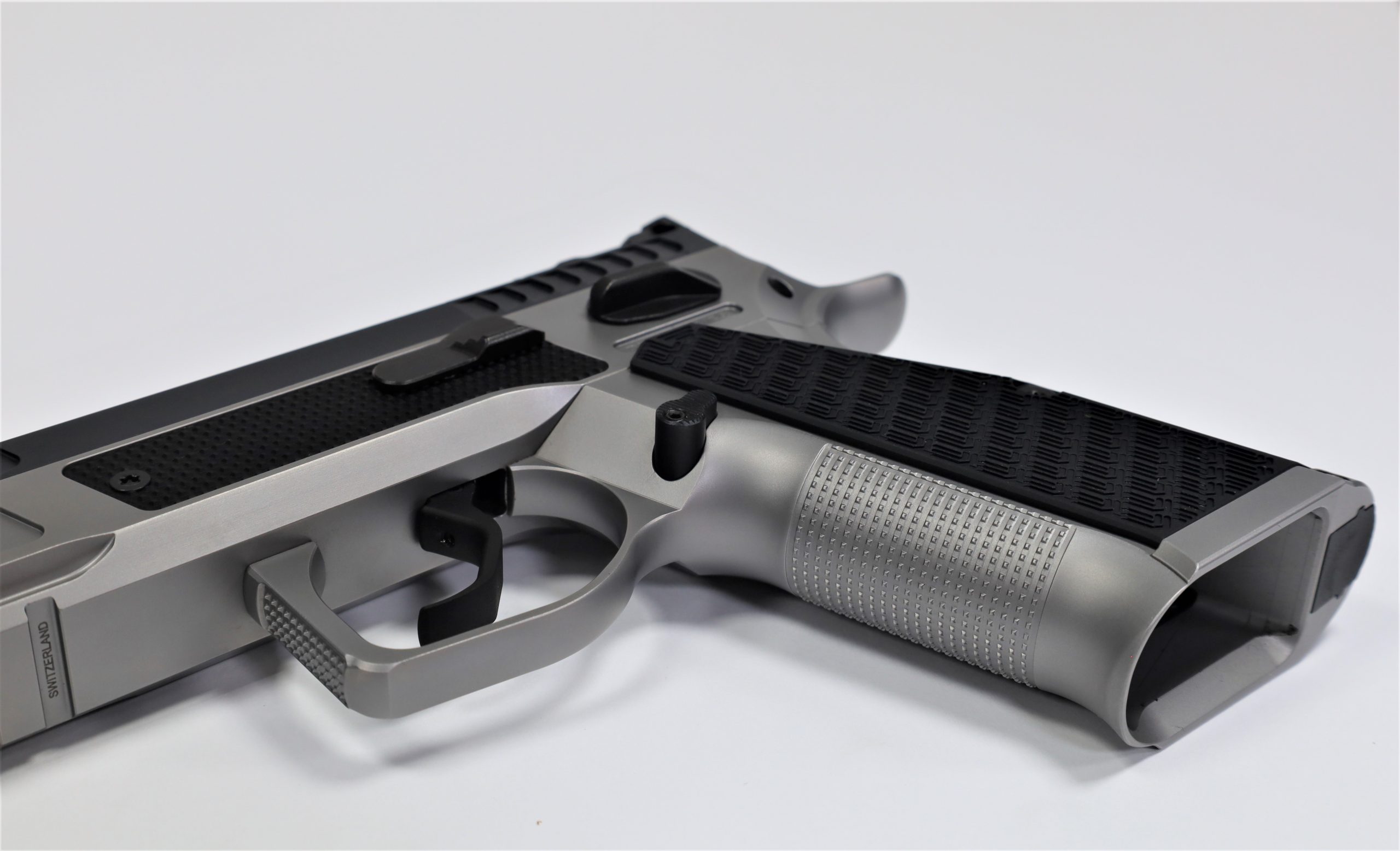 Phoenix Drake Production, kal. 9x19mm 3