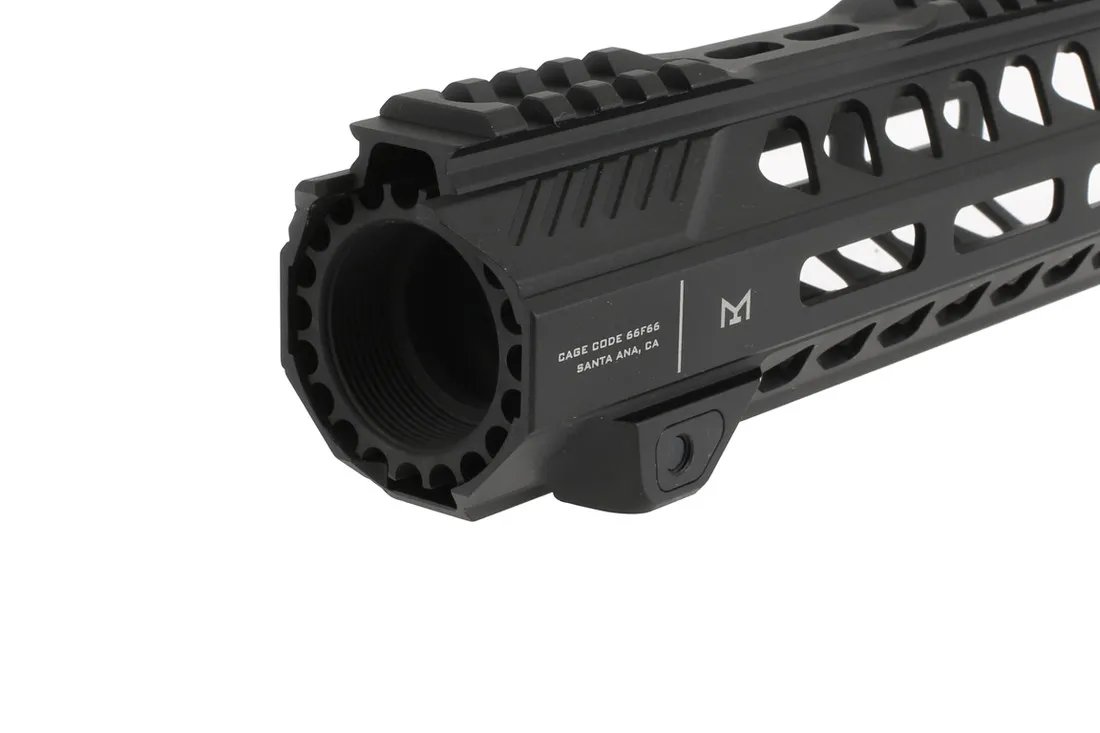Strike Industries 7" M-lok predpažbie AR15 - čierne 2