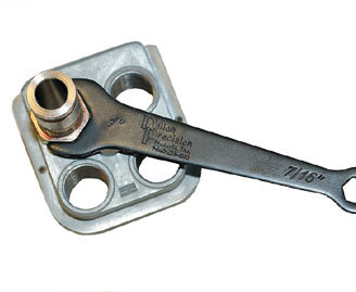 Dillon 1" Bench Wrench